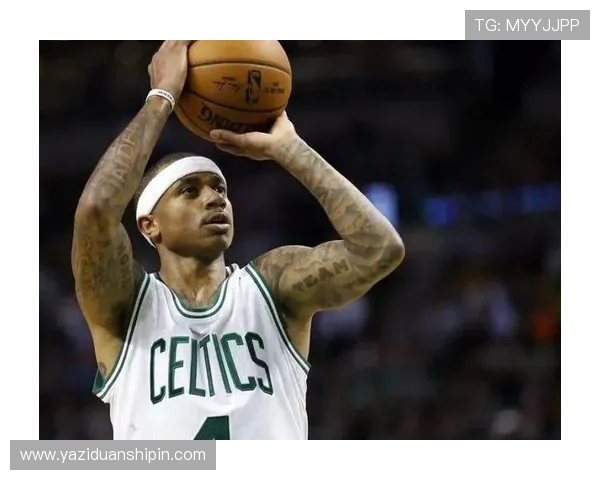 布莱克替补出战30分钟高效砍下19分5板虽有5失误仍展现强大进攻火力