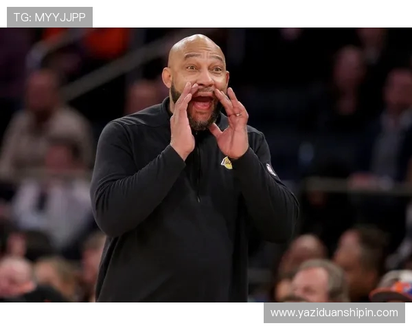 湖记认为里夫斯季后赛表现尚可称稳定质疑其发挥糟糕言之尚早